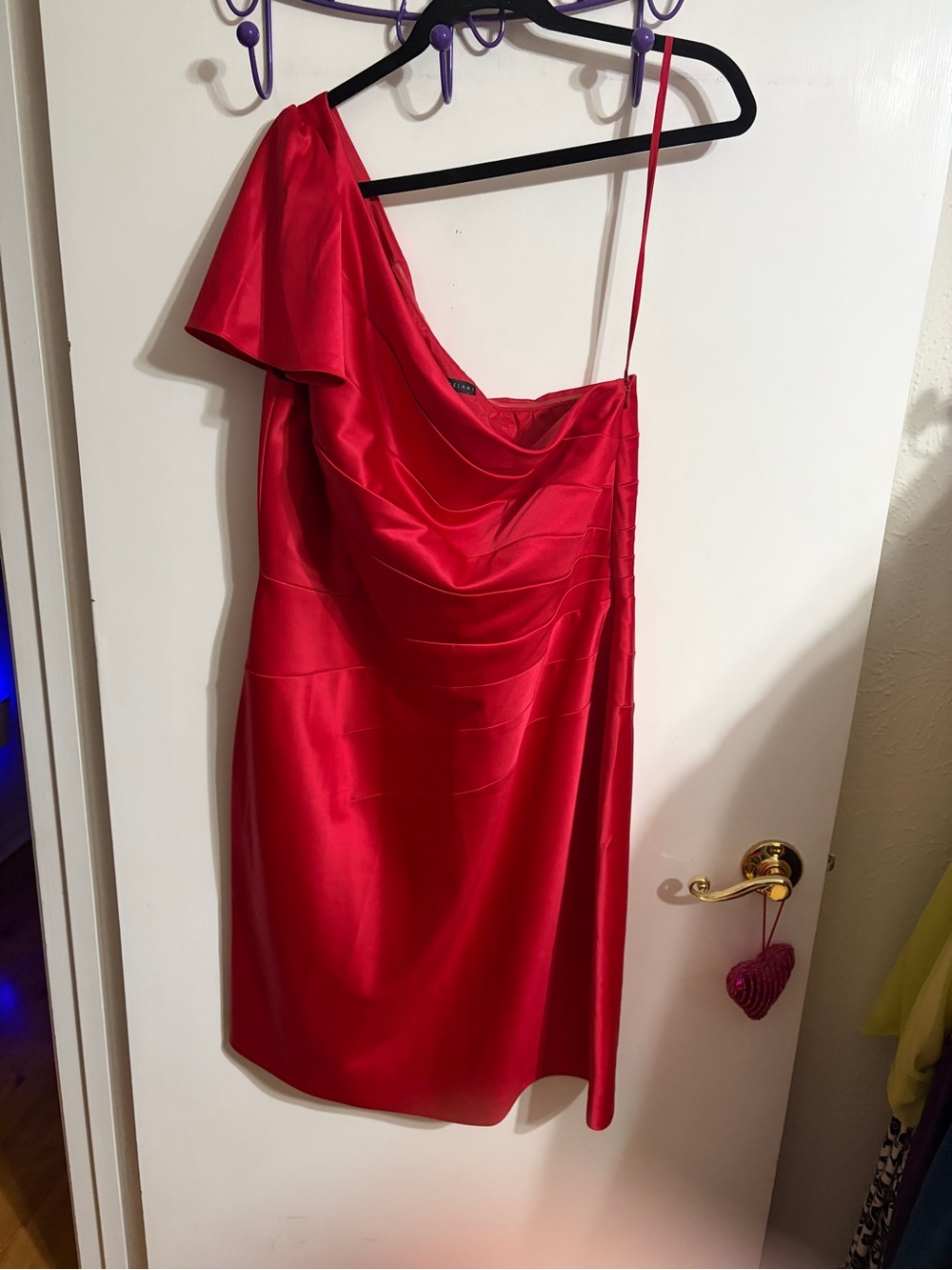 🥳 14 ANTONIO MELANI Vibrant Red One-Shoulder Satin Like Cocktail Dress
